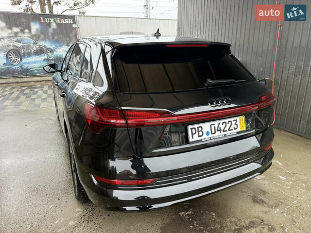 Черный Ауди E-Tron, объемом двигателя 0 л и пробегом 150 тыс. км за 27500 $, фото 8 на Automoto.ua