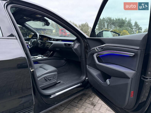 Чорний Ауді E-Tron, об'ємом двигуна 0 л та пробігом 54 тис. км за 37990 $, фото 39 на Automoto.ua