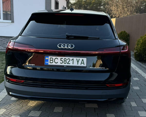 Черный Ауди E-Tron, объемом двигателя 0 л и пробегом 79 тыс. км за 26000 $, фото 7 на Automoto.ua