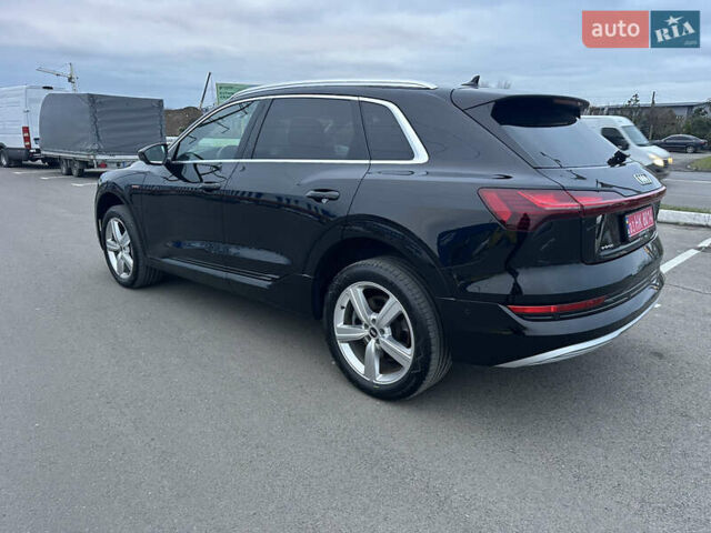 Черный Ауди E-Tron, объемом двигателя 0 л и пробегом 118 тыс. км за 28900 $, фото 18 на Automoto.ua