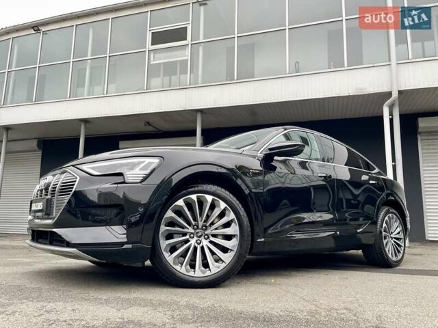 Черный Ауди E-Tron, объемом двигателя 0 л и пробегом 66 тыс. км за 41900 $, фото 7 на Automoto.ua
