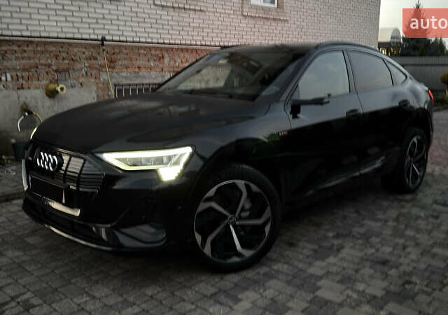 Черный Ауди E-Tron, объемом двигателя 0 л и пробегом 50 тыс. км за 44000 $, фото 55 на Automoto.ua