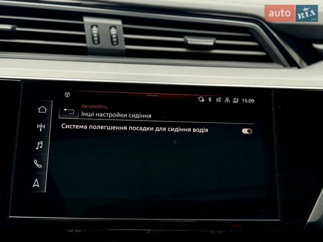 Черный Ауди E-Tron, объемом двигателя 0 л и пробегом 63 тыс. км за 44999 $, фото 57 на Automoto.ua