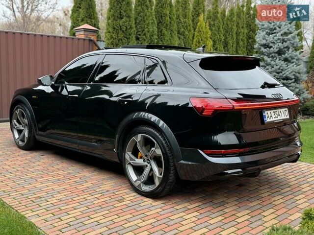 Чорний Ауді E-Tron, об'ємом двигуна 0 л та пробігом 58 тис. км за 42999 $, фото 15 на Automoto.ua