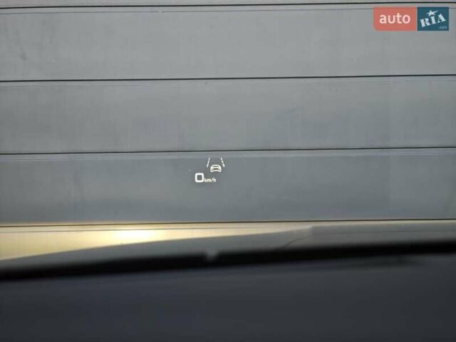 Чорний Ауді E-Tron, об'ємом двигуна 0 л та пробігом 34 тис. км за 49499 $, фото 42 на Automoto.ua