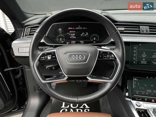 Черный Ауди E-Tron, объемом двигателя 0 л и пробегом 66 тыс. км за 41900 $, фото 57 на Automoto.ua