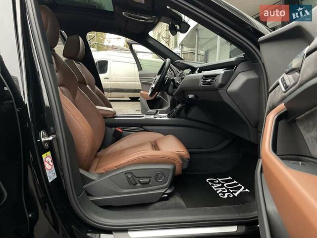 Черный Ауди E-Tron, объемом двигателя 0 л и пробегом 66 тыс. км за 41900 $, фото 54 на Automoto.ua