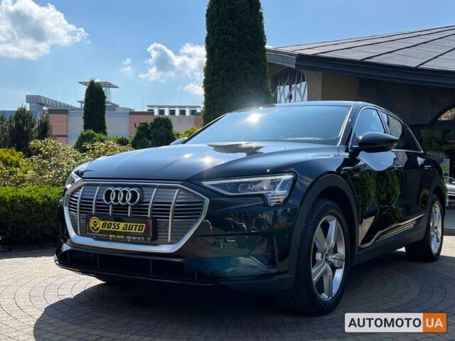 Черный Ауди E-Tron, объемом двигателя 71 л и пробегом 23 тыс. км за 30500 $, фото 2 на Automoto.ua