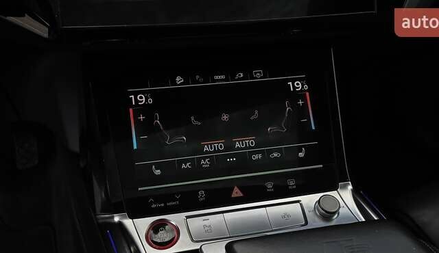 Черный Ауди E-Tron, объемом двигателя 0 л и пробегом 54 тыс. км за 43500 $, фото 105 на Automoto.ua