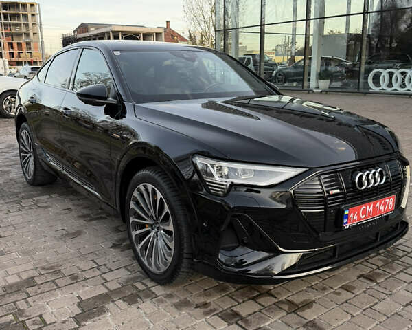 Черный Ауди E-Tron, объемом двигателя 0 л и пробегом 71 тыс. км за 38470 $, фото 17 на Automoto.ua