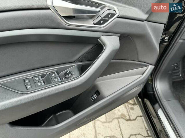 Черный Ауди E-Tron, объемом двигателя 0 л и пробегом 78 тыс. км за 22000 $, фото 13 на Automoto.ua