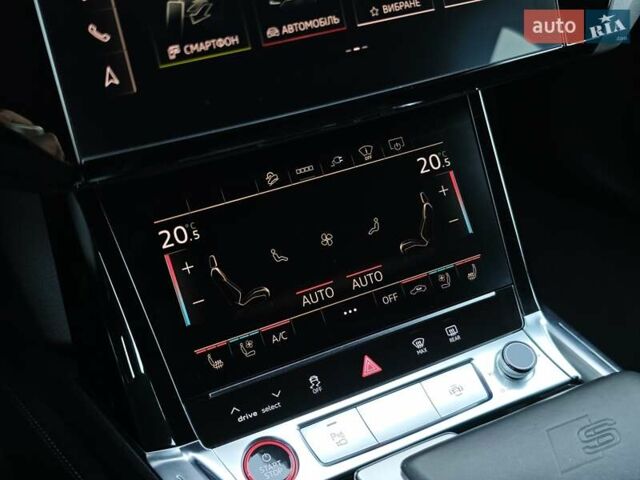 Чорний Ауді E-Tron, об'ємом двигуна 0 л та пробігом 34 тис. км за 49499 $, фото 44 на Automoto.ua