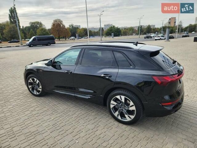Ауди E-Tron 2021 в Киеве на Automoto.ua Черный Ауди E-Tron, объемом двигателя 0 л и пробегом 28 тыс. км за 38000 $, фото 38 на Automoto.ua