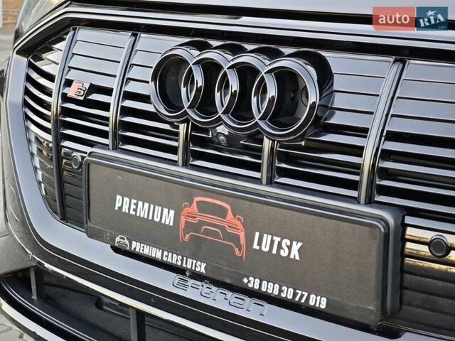 Чорний Ауді E-Tron, об'ємом двигуна 0 л та пробігом 34 тис. км за 49499 $, фото 10 на Automoto.ua