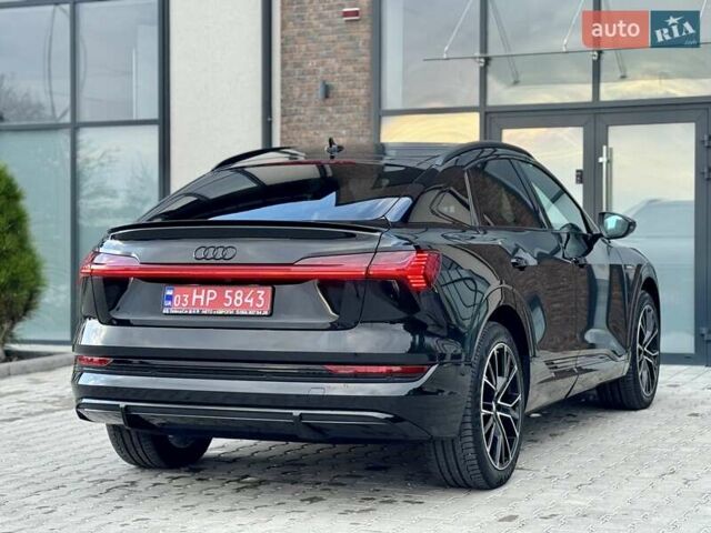 Черный Ауди E-Tron, объемом двигателя 0 л и пробегом 120 тыс. км за 29500 $, фото 1 на Automoto.ua