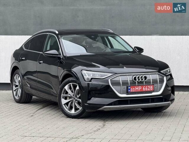 Чорний Ауді E-Tron, об'ємом двигуна 0 л та пробігом 148 тис. км за 31500 $, фото 7 на Automoto.ua