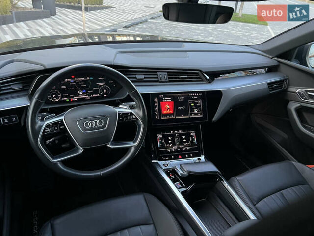 Чорний Ауді E-Tron, об'ємом двигуна 0 л та пробігом 187 тис. км за 23300 $, фото 67 на Automoto.ua