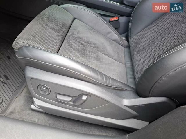 Черный Ауди E-Tron, объемом двигателя 0 л и пробегом 30 тыс. км за 45000 $, фото 21 на Automoto.ua