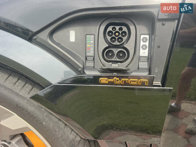 Черный Ауди E-Tron, объемом двигателя 0 л и пробегом 51 тыс. км за 47500 $, фото 42 на Automoto.ua