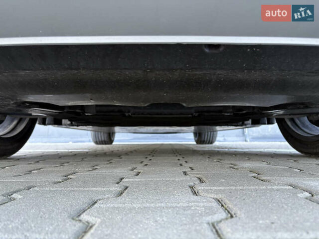 Чорний Ауді E-Tron, об'ємом двигуна 0 л та пробігом 95 тис. км за 36599 $, фото 107 на Automoto.ua