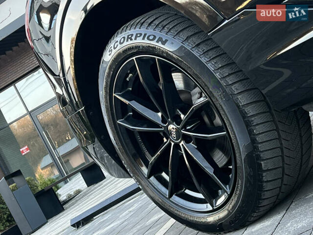 Чорний Ауді E-Tron, об'ємом двигуна 0 л та пробігом 187 тис. км за 23300 $, фото 87 на Automoto.ua