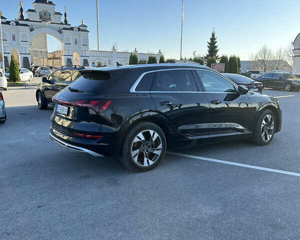 Черный Ауди E-Tron, объемом двигателя 0 л и пробегом 120 тыс. км за 32555 $, фото 8 на Automoto.ua