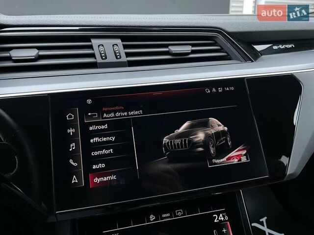 Черный Ауди E-Tron, объемом двигателя 0 л и пробегом 66 тыс. км за 41900 $, фото 67 на Automoto.ua
