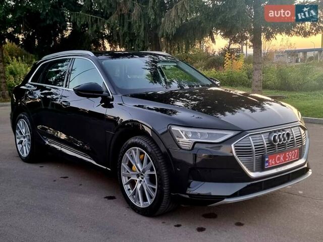 Черный Ауди E-Tron, объемом двигателя 0 л и пробегом 70 тыс. км за 32500 $, фото 1 на Automoto.ua