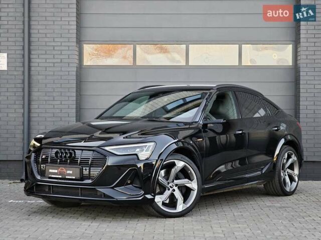 Чорний Ауді E-Tron, об'ємом двигуна 0 л та пробігом 34 тис. км за 49499 $, фото 7 на Automoto.ua