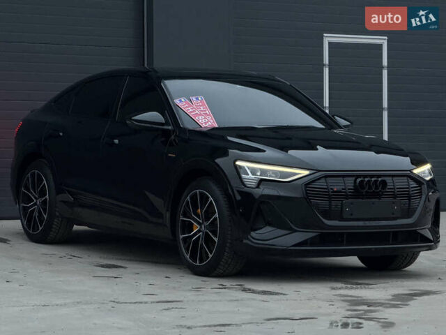 Чорний Ауді E-Tron, об'ємом двигуна 0 л та пробігом 84 тис. км за 36000 $, фото 1 на Automoto.ua