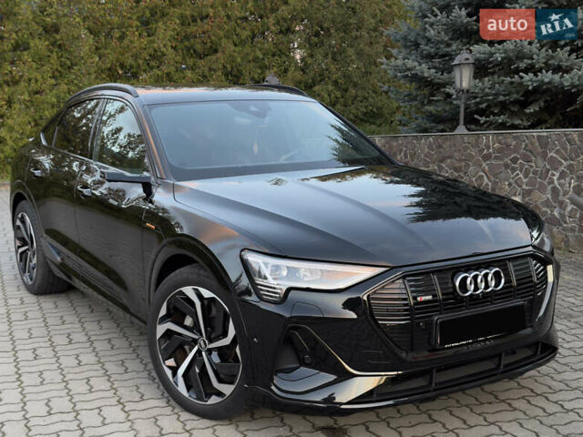 Черный Ауди E-Tron, объемом двигателя 0 л и пробегом 50 тыс. км за 44000 $, фото 70 на Automoto.ua