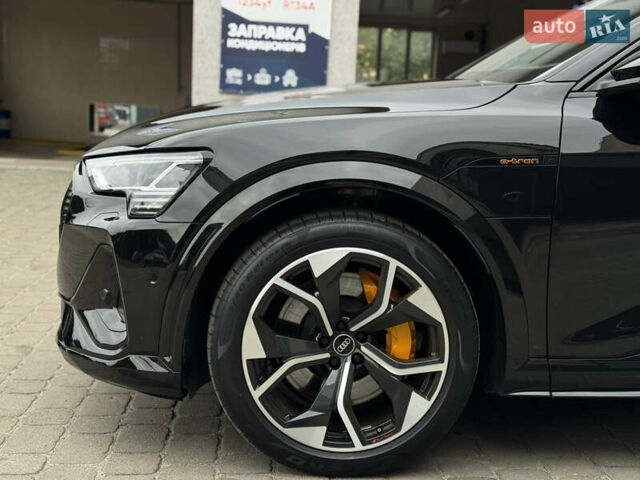 Черный Ауди E-Tron, объемом двигателя 0 л и пробегом 63 тыс. км за 44999 $, фото 7 на Automoto.ua