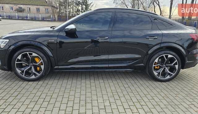 Черный Ауди E-Tron, объемом двигателя 0 л и пробегом 54 тыс. км за 43500 $, фото 40 на Automoto.ua