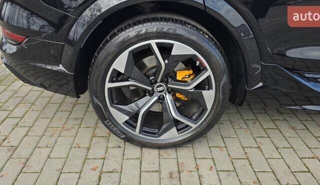 Черный Ауди E-Tron, объемом двигателя 0 л и пробегом 54 тыс. км за 43500 $, фото 51 на Automoto.ua