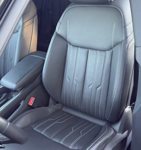 Черный Ауди E-Tron, объемом двигателя 0 л и пробегом 50 тыс. км за 44000 $, фото 19 на Automoto.ua