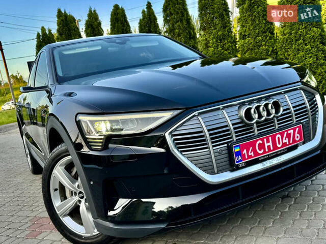 Черный Ауди E-Tron, объемом двигателя 0 л и пробегом 82 тыс. км за 37777 $, фото 12 на Automoto.ua