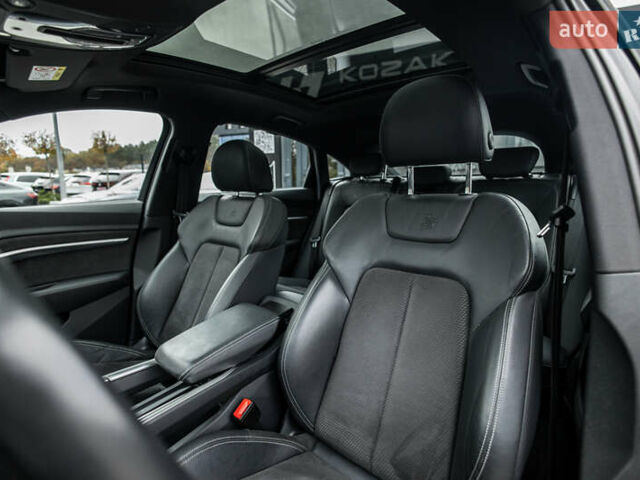 Ауди E-Tron 2021 в Львове на Automoto.ua Черный Ауди E-Tron, объемом двигателя 0 л и пробегом 75 тыс. км за 37900 $, фото 25 на Automoto.ua
