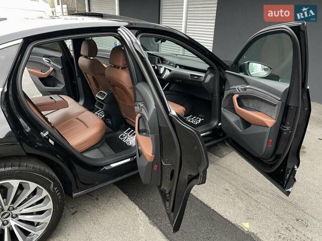 Черный Ауди E-Tron, объемом двигателя 0 л и пробегом 66 тыс. км за 41900 $, фото 43 на Automoto.ua
