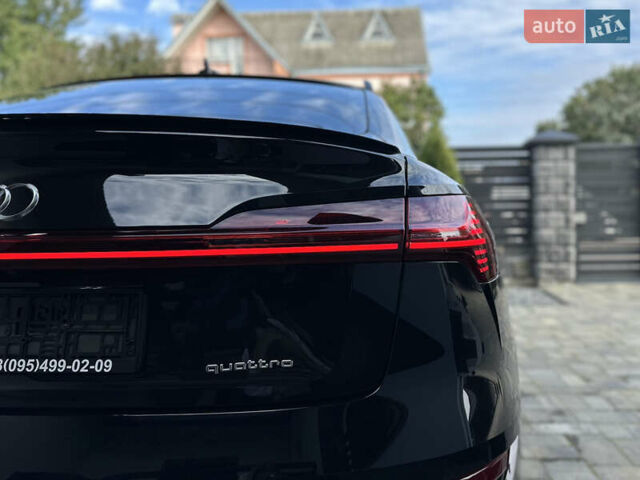 Черный Ауди E-Tron, объемом двигателя 0 л и пробегом 49 тыс. км за 44699 $, фото 23 на Automoto.ua