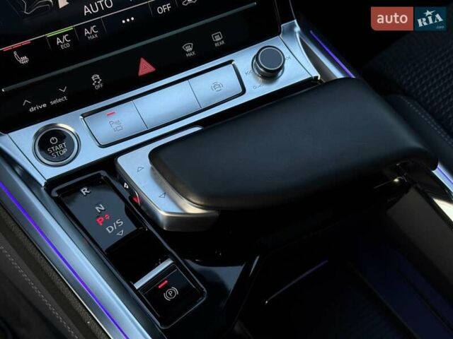 Черный Ауди E-Tron, объемом двигателя 0 л и пробегом 120 тыс. км за 29500 $, фото 55 на Automoto.ua