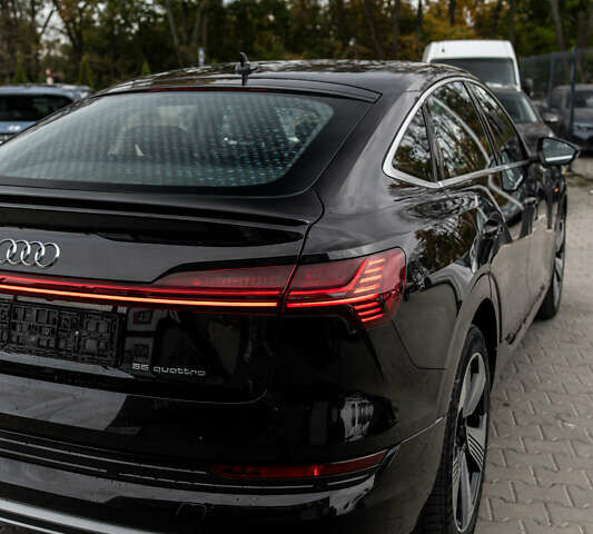 Ауди E-Tron 2021 в Львове на Automoto.ua Черный Ауди E-Tron, объемом двигателя 0 л и пробегом 75 тыс. км за 37900 $, фото 8 на Automoto.ua
