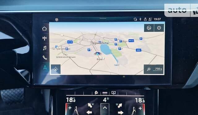 Чорний Ауді E-Tron, об'ємом двигуна 0 л та пробігом 149 тис. км за 42800 $, фото 67 на Automoto.ua