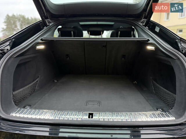 Чорний Ауді E-Tron, об'ємом двигуна 0 л та пробігом 54 тис. км за 37990 $, фото 34 на Automoto.ua