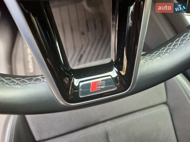 Чорний Ауді E-Tron, об'ємом двигуна 0 л та пробігом 31 тис. км за 39990 $, фото 33 на Automoto.ua