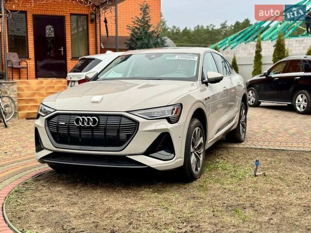 Черный Ауди E-Tron, объемом двигателя 0 л и пробегом 60 тыс. км за 32000 $, фото 7 на Automoto.ua