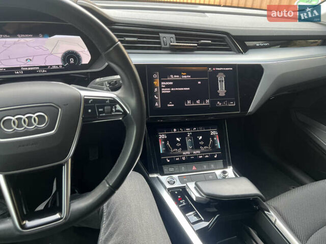 Черный Ауди E-Tron, объемом двигателя 0 л и пробегом 79 тыс. км за 26000 $, фото 3 на Automoto.ua