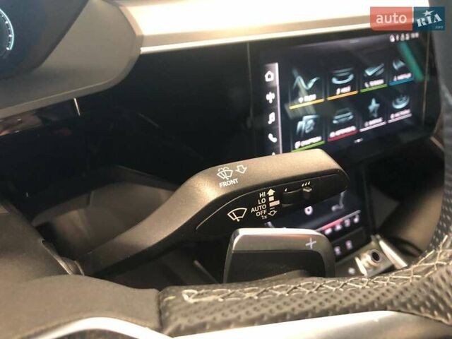 Черный Ауди E-Tron, объемом двигателя 0 л и пробегом 68 тыс. км за 39900 $, фото 31 на Automoto.ua