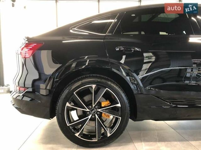 Черный Ауди E-Tron, объемом двигателя 0 л и пробегом 68 тыс. км за 42500 $, фото 12 на Automoto.ua