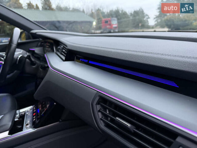 Чорний Ауді E-Tron, об'ємом двигуна 0 л та пробігом 54 тис. км за 37990 $, фото 44 на Automoto.ua