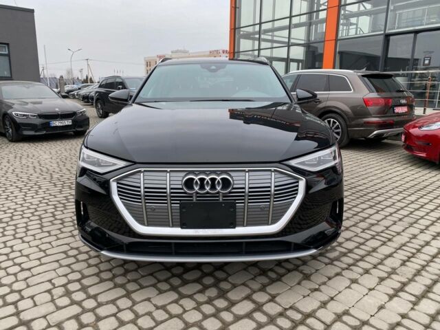 Чорний Ауді E-Tron, об'ємом двигуна 0 л та пробігом 38 тис. км за 33900 $, фото 1 на Automoto.ua